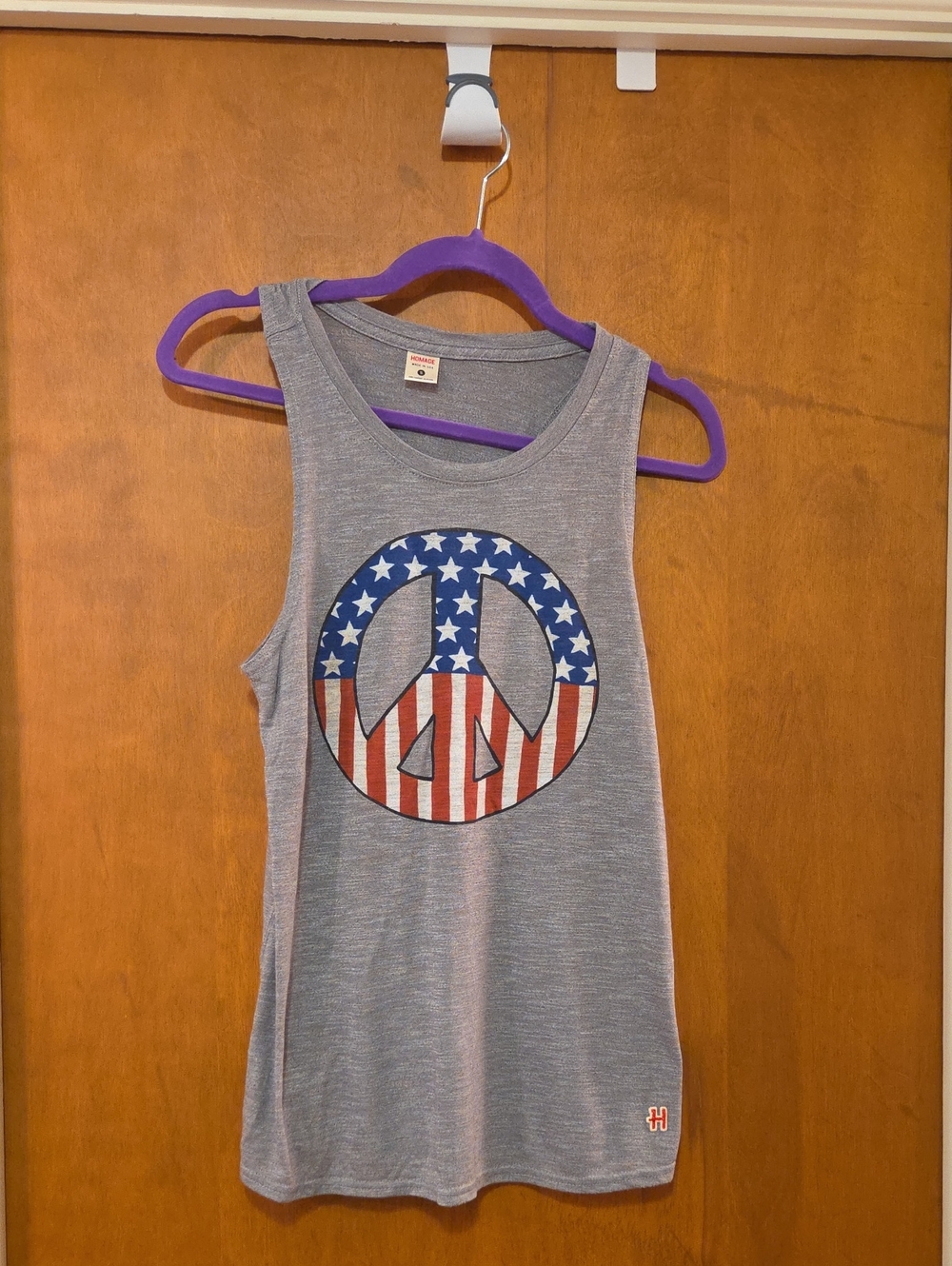 HOMAGE Gray Tank Top with American Flag Peace Graphic S